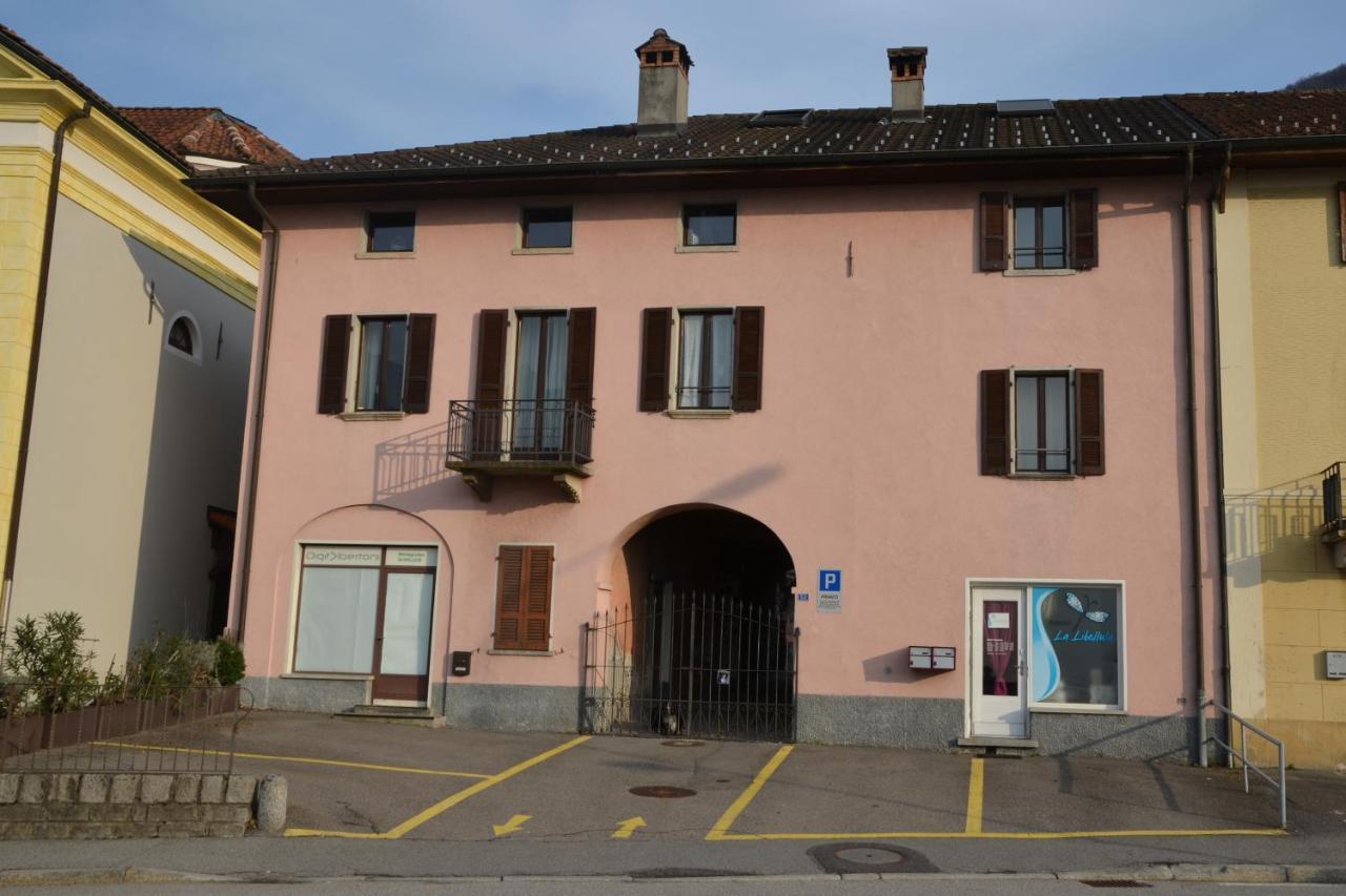 Antica Sosta Dei Viandanti Bed & Breakfast Cadenazzo ภายนอก รูปภาพ